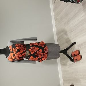 LuLaRoe Roses in a Randy